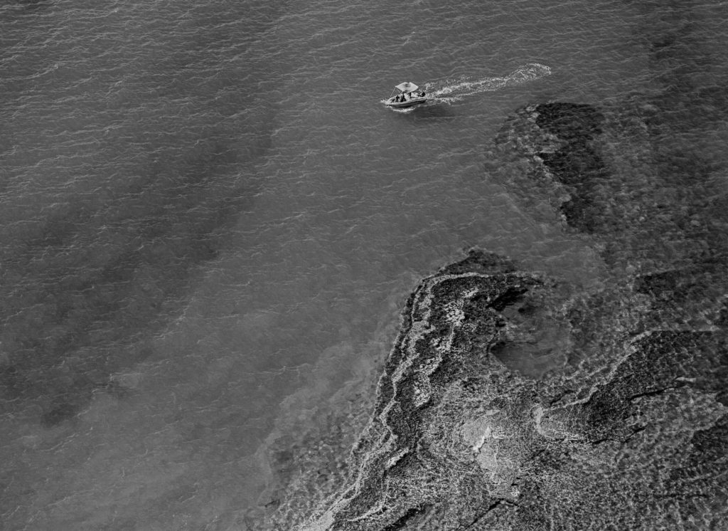 2000: Fish Bombing in Sabah
George and Simon conducted field research on dynamite fishing in Sabah.